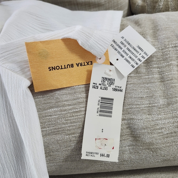 Koret Bone Ivory White Embellished Collar Pockets Button Short SL Shirt Sz 8 NWT - Picture 7 of 7